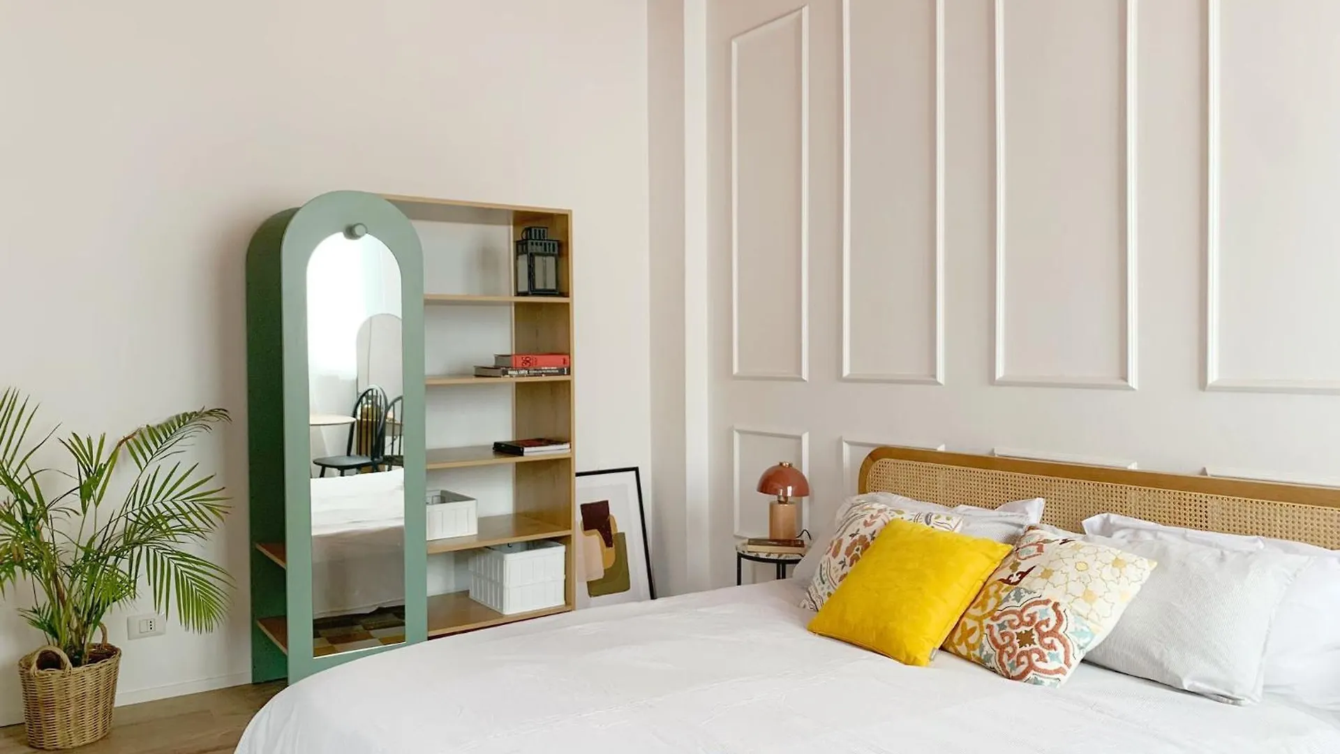 Isonzo Suite - 15 Mins From Duomo Milan