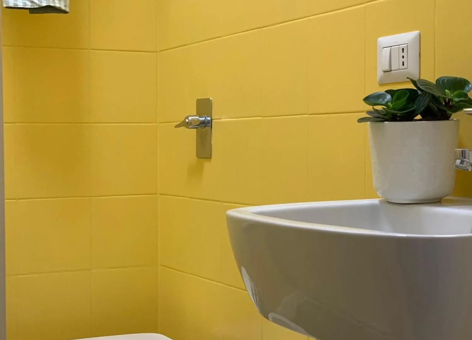 Isonzo Suite - 15 Mins From Duomo Milan Apartment
